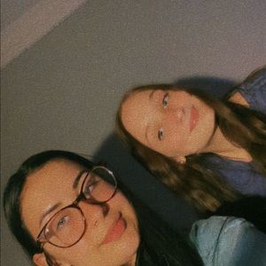 Meet your Posher, Carlie